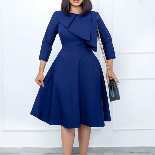 Damen A-Linien Kleid mit asymmetrischem Rüschensaum und eleganten Ärmeln Stalluxe