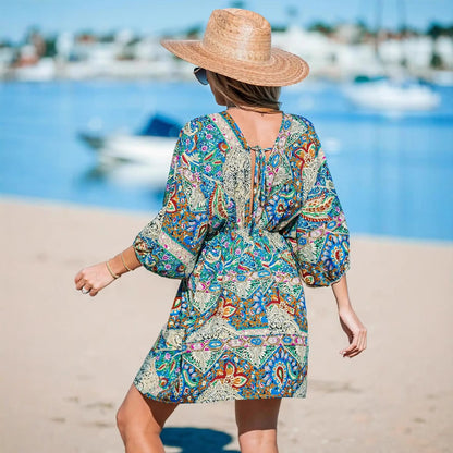 Damen Strandkleid mit Wickeloptik und modischem Muster Stalluxe