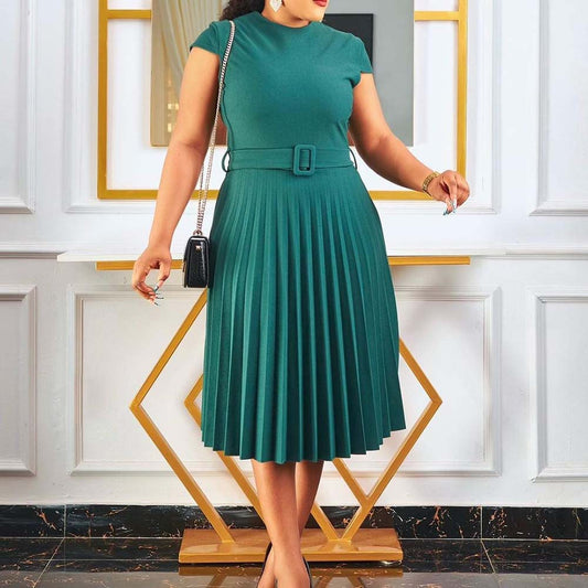 Damen elegantes und schmeichelhaftes Plisseekleid mit Gürtel Stalluxe