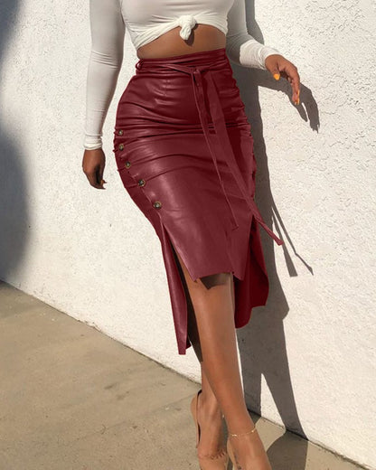 Damen Skirt mit Knopfdetails und hohem Schlitz Stalluxe