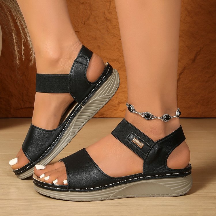 Damen Kompakte Sandalen mit verstellbarem Riemen und ergonomischer Sohle Stalluxe