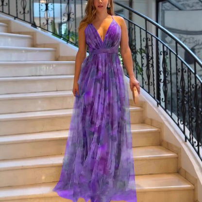 Damen Elegantes Maxikleid mit tiefem V-Ausschnitt und luftigen Stoffschichten Stalluxe