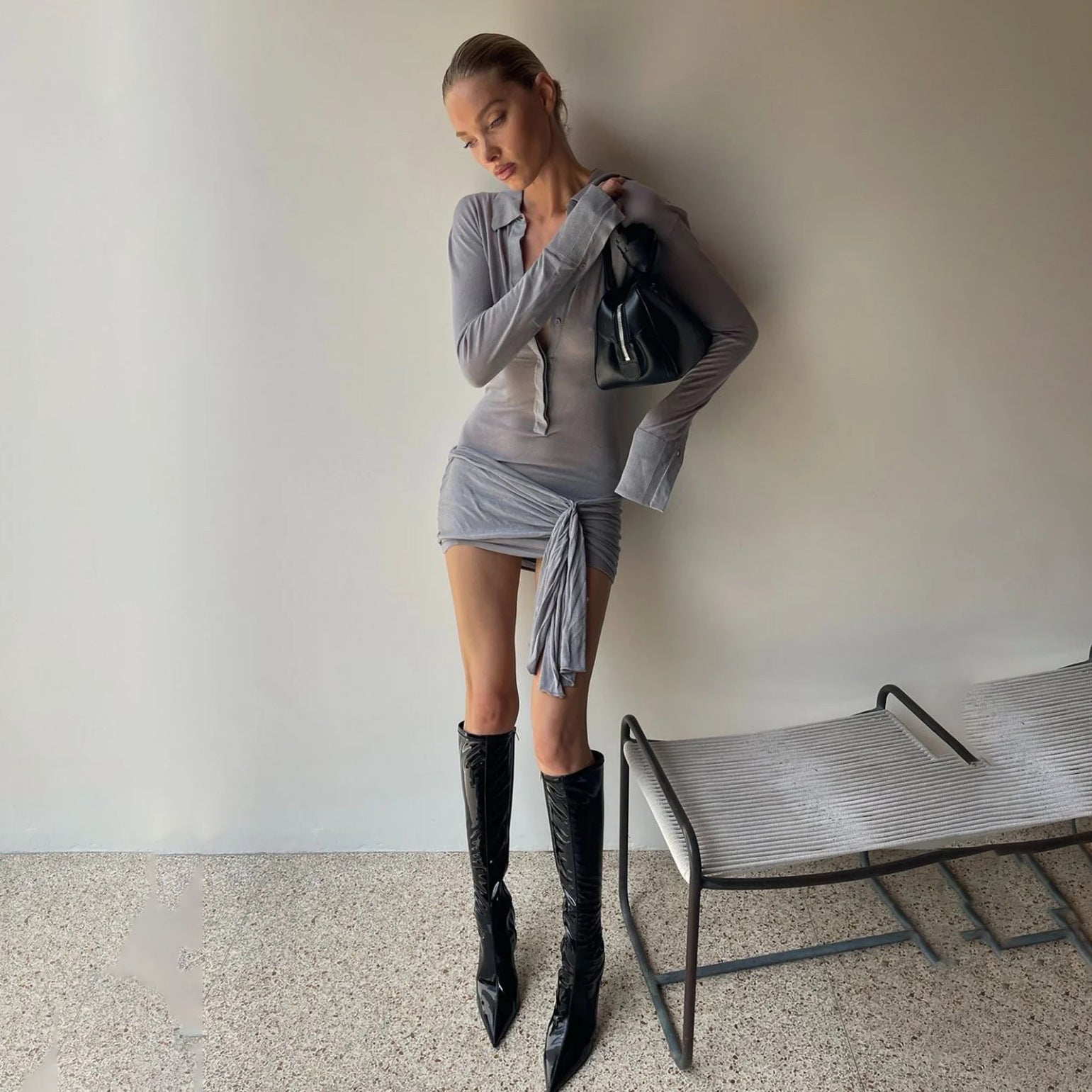 Damen schickes Wickelkleid mit langem Arm und minimalistischer Knopfleiste Stalluxe