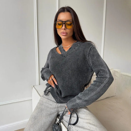 Damen Grobstrickpullover mit trendigem V-Ausschnitt und distressed Elementen Stalluxe