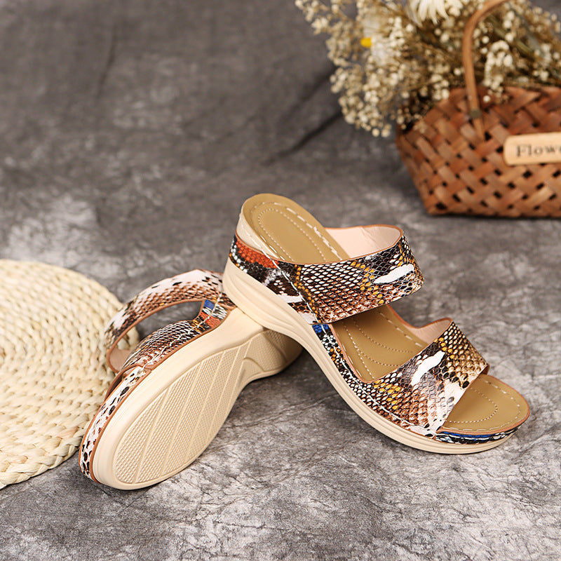 Damen bequeme Sandalen mit elastischen Riemen und rutschfester Sohle Stalluxe