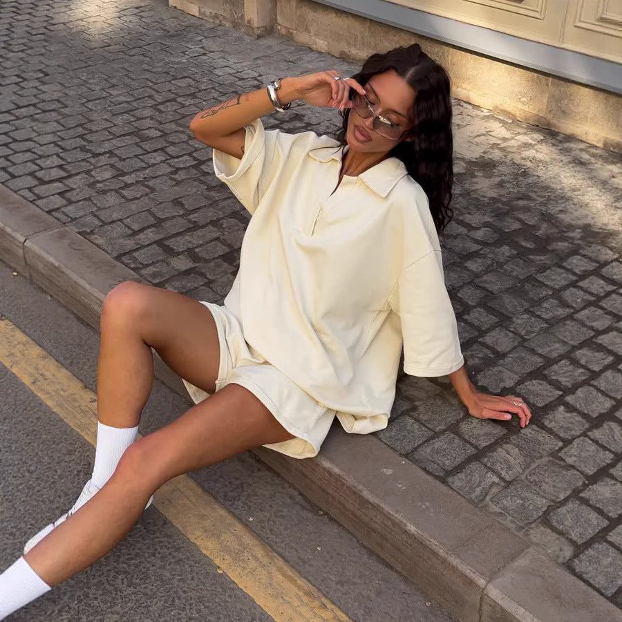 Damen Oversized Poloshirt mit modernem Stehkragen Stalluxe