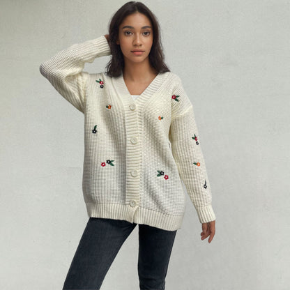 Damen Strickjacke mit floralem Stickdesign Stalluxe Weiß