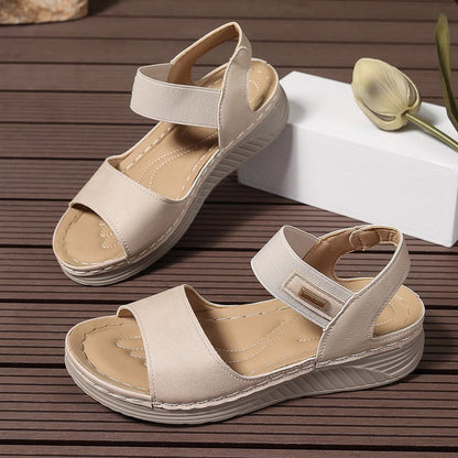 Damen komfortable Sandalen mit verstellbarem Riemen und anatomischer Fußbett-Technologie Stalluxe