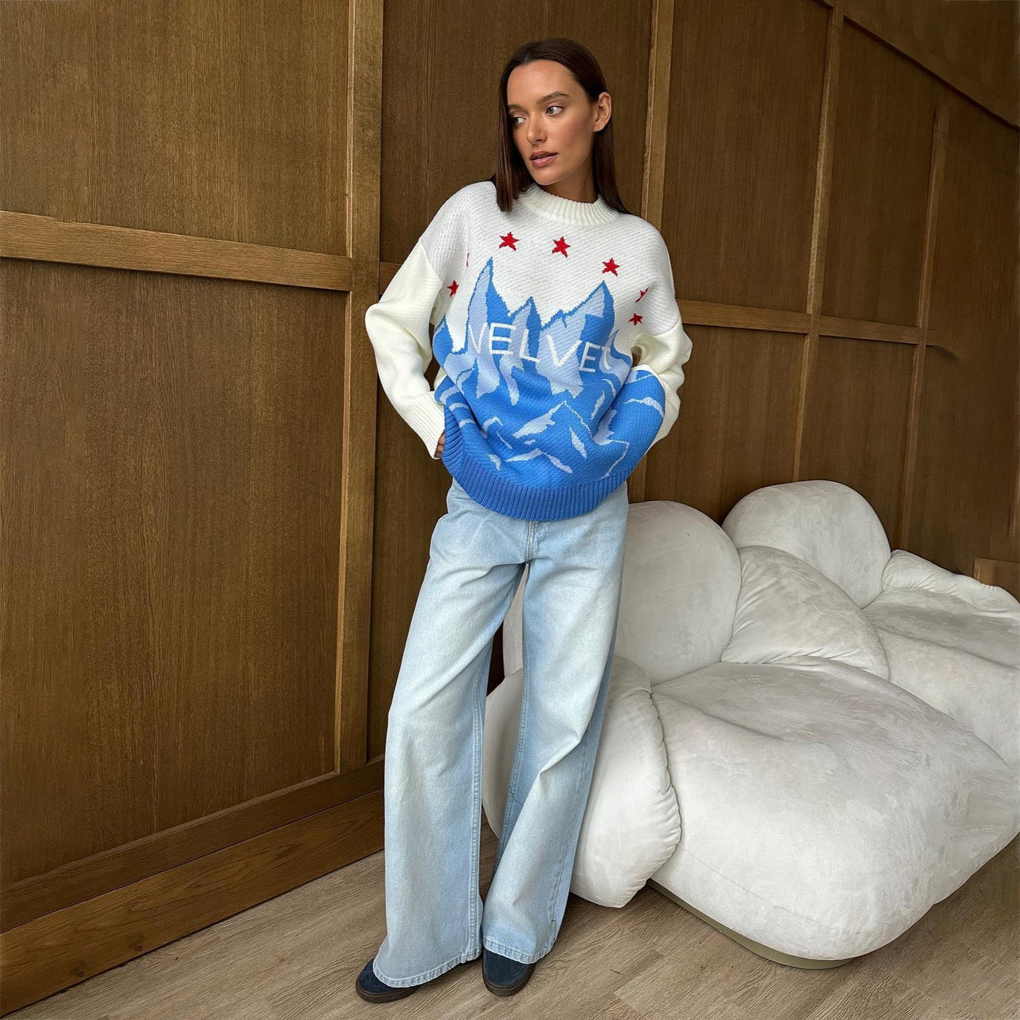 Damen Großer Strickpullover mit grafischem Bergdesign und stylischen Sternen Stalluxe