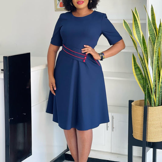 Damen A-Linien Kleid mit eleganten Knopfdetails und schwingendem Rock Stalluxe