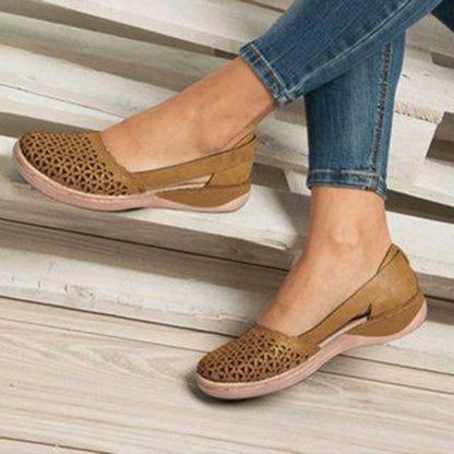 Damen Modische Slipper mit atmungsaktiven Einsätzen und rutschfester Sohle Stalluxe