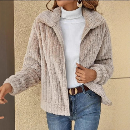 Damen kuschelige Fleece-Jacke mit Reißverschluss und Kapuze Stalluxe