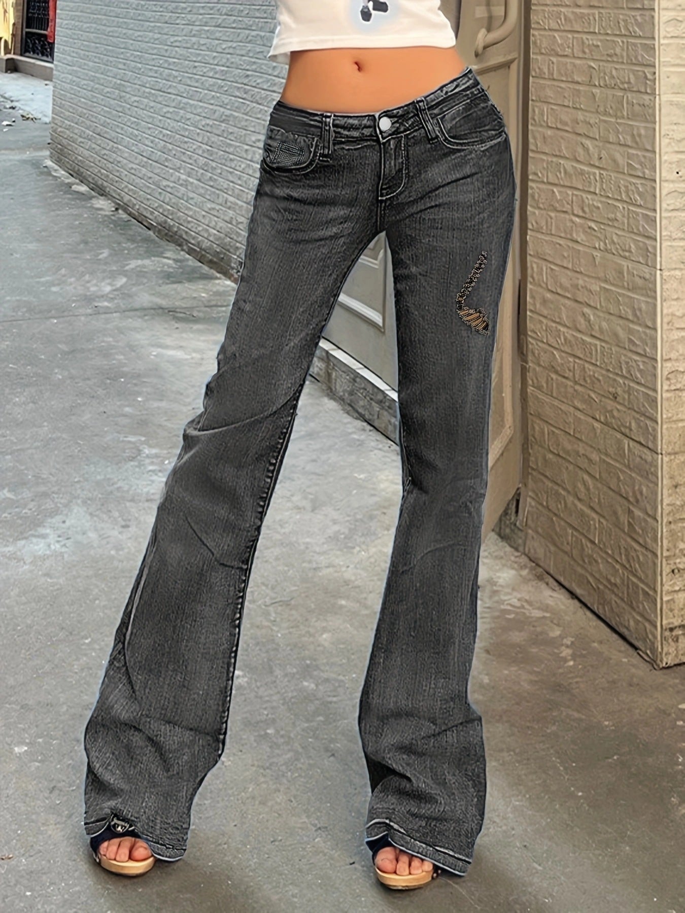 Damen Bootcut Jeans mit stylischem Destroyed-Design Stalluxe