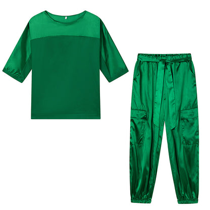 Damen Satin-Sportanzug mit lässigem Schnitt und Taschen Stalluxe