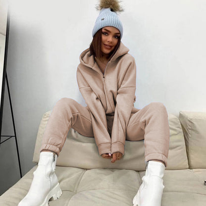 Damen bequemer Fleece-Jumpsuit mit Kapuze und seitlichem Reißverschluss Stalluxe