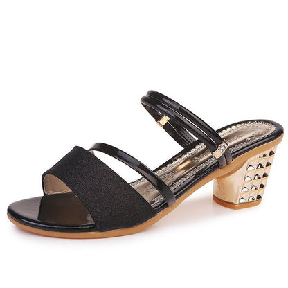 Damen Glamouröse Slingback-Sandalen mit glänzendem Blockabsatz Stalluxe