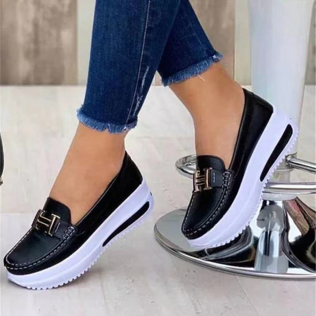 Damen bequeme Slip-On Loafers mit dämpfendem Plateau Stalluxe