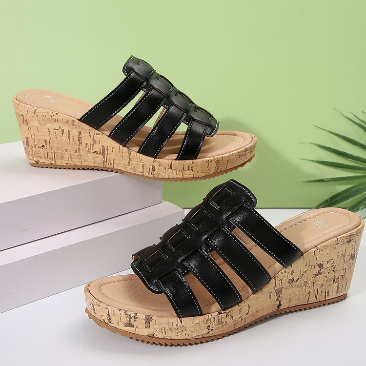 Damen Wedge-Pantoletten mit dekorativen Riemen und komfortablem Fußbett Stalluxe