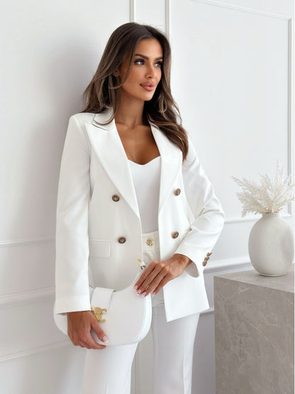 Damen modischer Blazer mit goldenen Knöpfen und tailliertem Schnitt Stalluxe