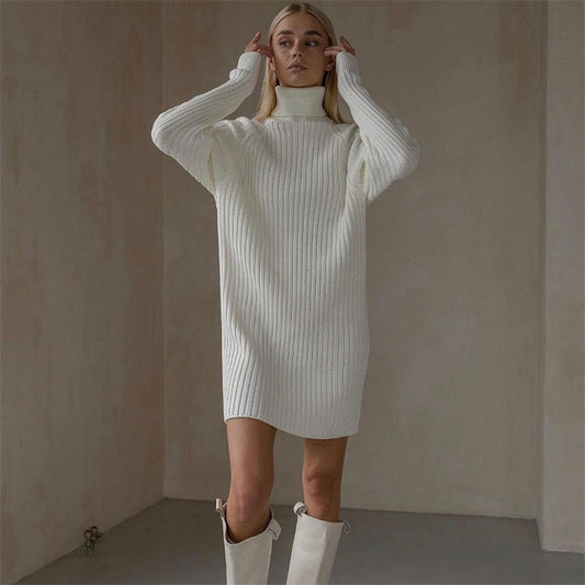 Damen Strickkleid mit hohem Kragen und großen Ärmeln Stalluxe