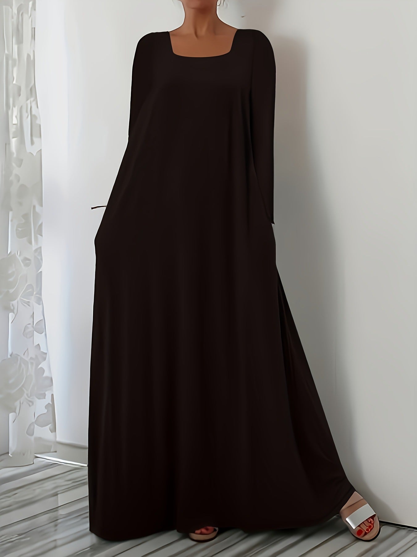 Damen Weit geschnittenes Maxikleid mit praktischen Taschen Stalluxe