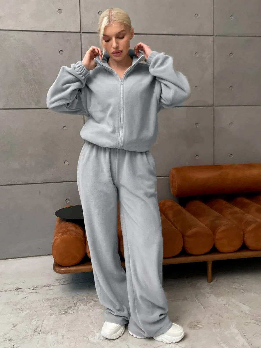 Damen bequemer Fleece-Jogginganzug mit hochschließendem Reißverschluss und weitem Schnitt Stalluxe