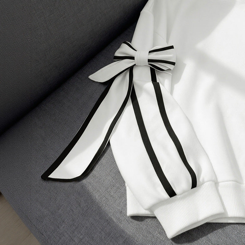 Damen modisches Sweatshirt mit eleganten Schleifenärmeln Stalluxe