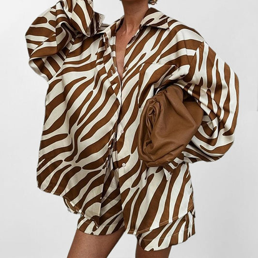 Damen Freizeit-Hemd mit stylischem Tiermuster und lockerer Passform Stalluxe