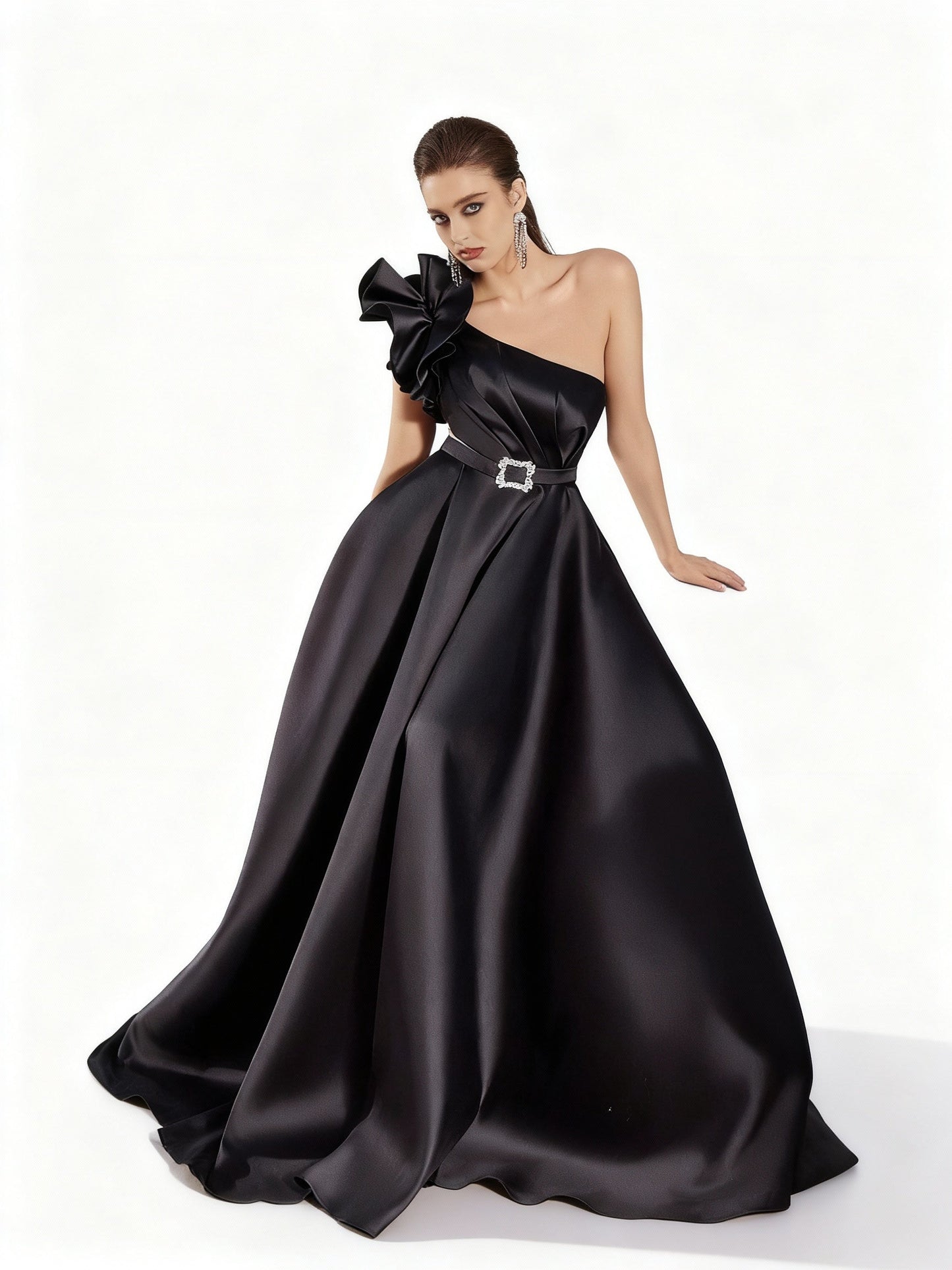 Stalluxe | Kleid mit Einer Schulter und Diamantknöpfen L