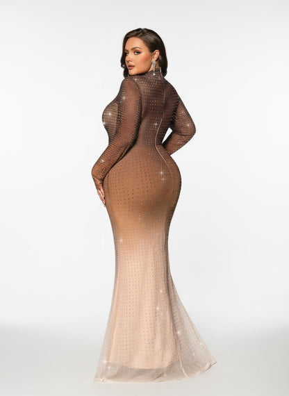 Stalluxe | Schickes Plus-Size-Abendkleid mit Strass, Stehkragen und Langarm