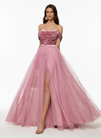 Stalluxe | Romantisches Schulterfreies Abendkleid aus Mesh mit Pailletten und Patchwork