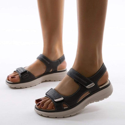 Stalluxe | Orthopädische Sandalen für Damen – verstellbare Riemen für optimalen Komfort Schwarz